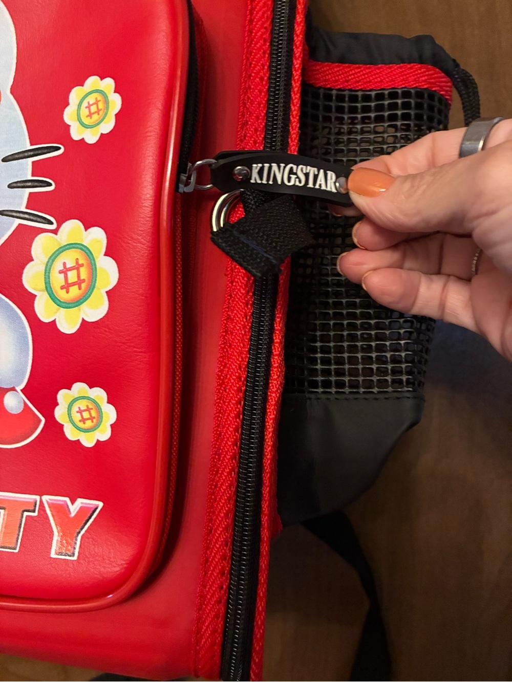 Vintage 90a kingstar Hello Kitty Red and Black back pack - Picture 6 of 16